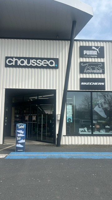 Foto 4 di CHAUSSEA Saint-Junien